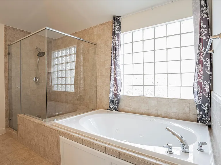 3704 Main Aspen Dr — Photo 13