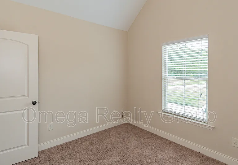 4560 Barretts Trace Blvd — Photo 32