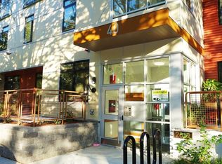 40 Raynor Cir APT 306, Boston, MA 02120