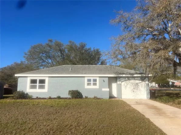 2 Oak Court Pass, Ocala, FL 34472