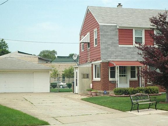 2nd image of 2714 E 140th Pl