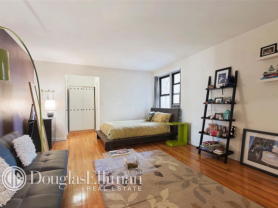 1st image of 50 E 8th St APT 3M