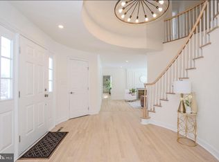 150 Windsor Rd, Robbinsville, NJ 08691