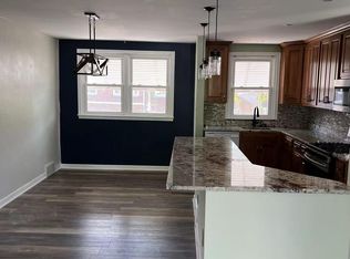 1828 Arthur St, Philadelphia, PA 19152