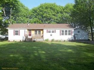127 Lafayette St, Calais, ME 04619