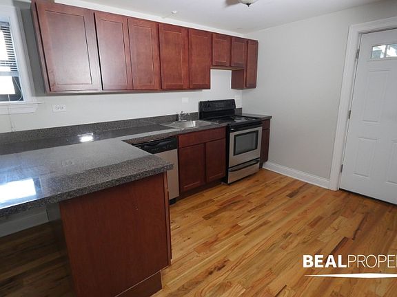 4th image of 1117 W Oakdale Ave #1117GDNN