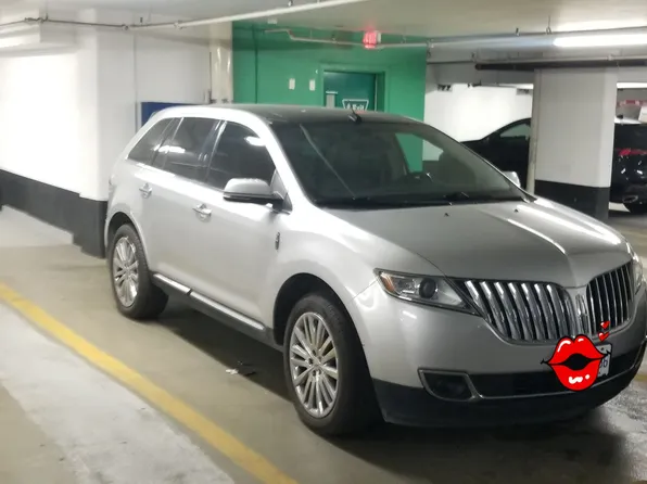 393 King St W #B21, Toronto, ON M5V 3G8