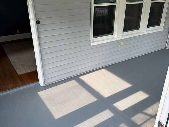 Enclosed Front Porch