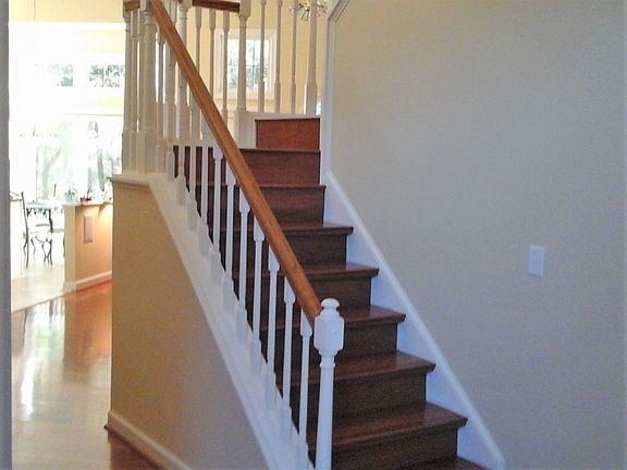 Hardwood floors & stairs