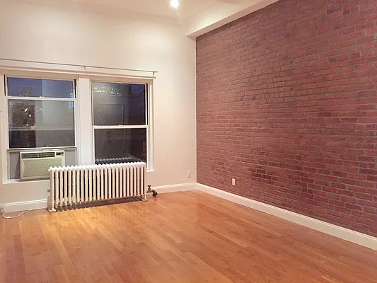 Rented by ELK Investors | media 13