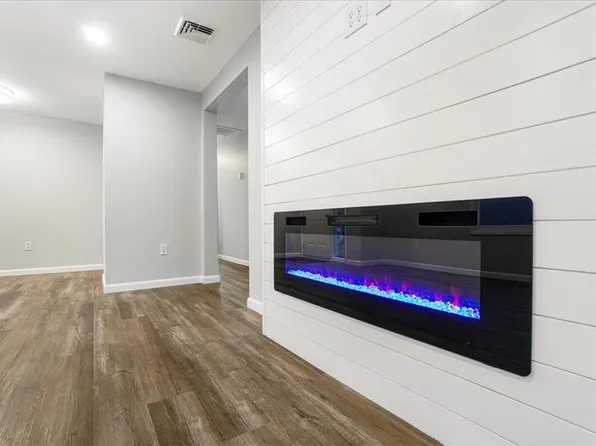 106 Old Glenham Road, Glenham, NY 12524