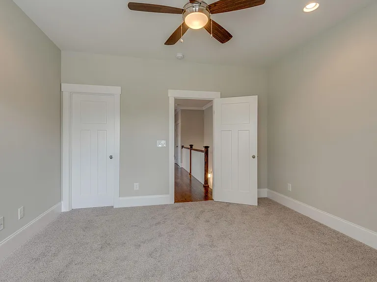 562B Stevenson St — Photo 20