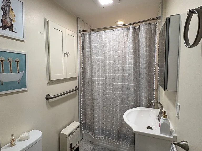 96 Falcon St #1 — Photo 11