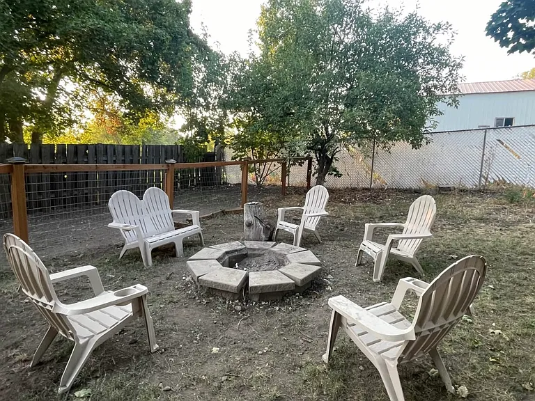 10211 E Valleyway Ave — Photo 10