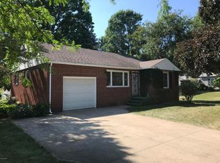 720 S Benton St, Hastings, MI