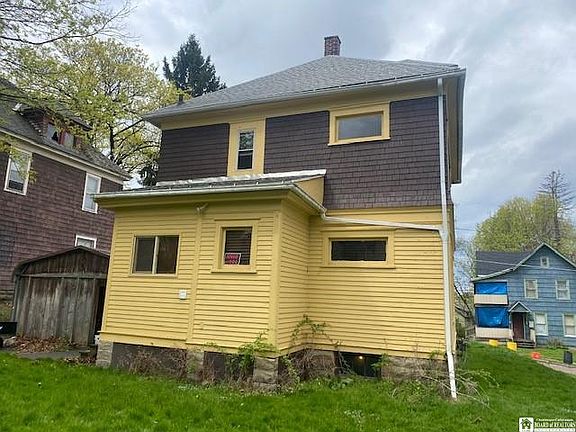 4th image of 28 Wescott St