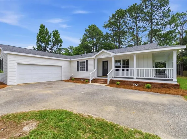 6941 March Rd, Theodore, AL 36582