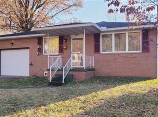1404 14th St, Parkersburg, WV 26101