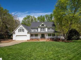 310 Quail Run Cir, Fountain Inn, SC 29644