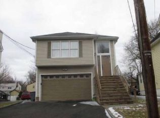 27 Battle Hill Ave, Springfield, NJ 07081