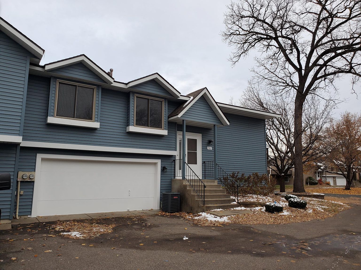 1882 113th Ln NW, Coon Rapids, MN 55433 | Zillow