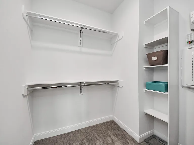 1721 Eado Point Ln — Photo 29