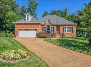 5712 Promontory Pl, Midlothian, VA 23112