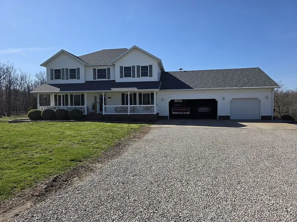 25101 McBride Ln, Lebanon, MO 65536