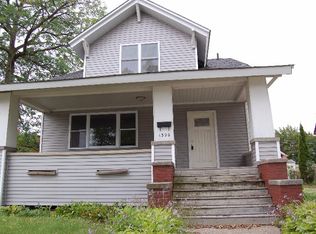 1320 Broadway St, Bay City, MI 48708