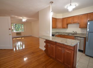 59 Parkman St APT 1A, Brookline, MA 02446