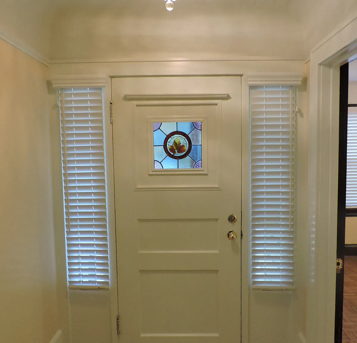 2 bed, 1000 sqft, $2,445 — Photo 2