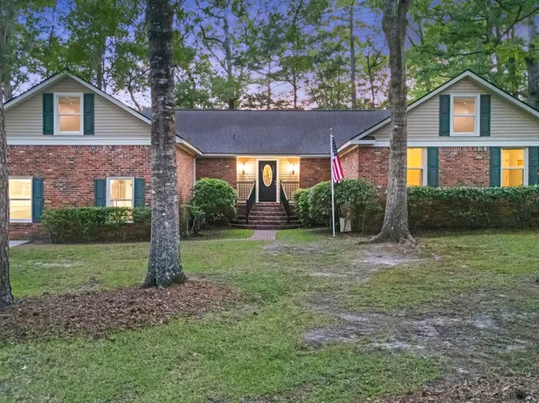 418 Lakeview Dr, Summerville, SC 29485