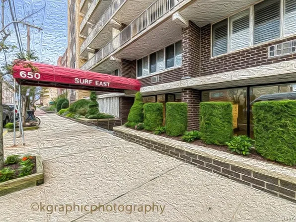 650 Shore Rd APT 2N, Long Beach, NY 11561