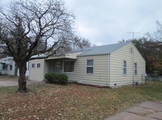 1120 S Edgemoor Ave, Wichita, KS 67218