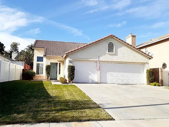 2nd image of 660 Shenandoah Dr