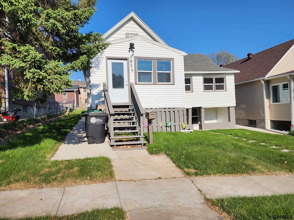 1st image of 5605 S 33rd Ave