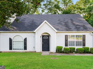 3574 Bouldercrest Ct, Ellenwood, GA 30294