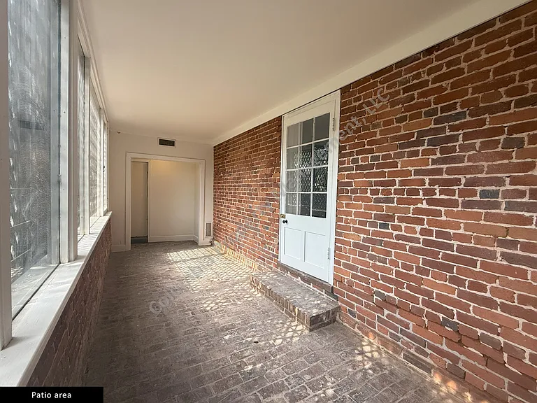 1620 Bull St — Photo 14