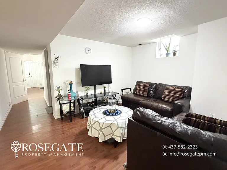 100 Valleycreek Dr #2 — Photo 6