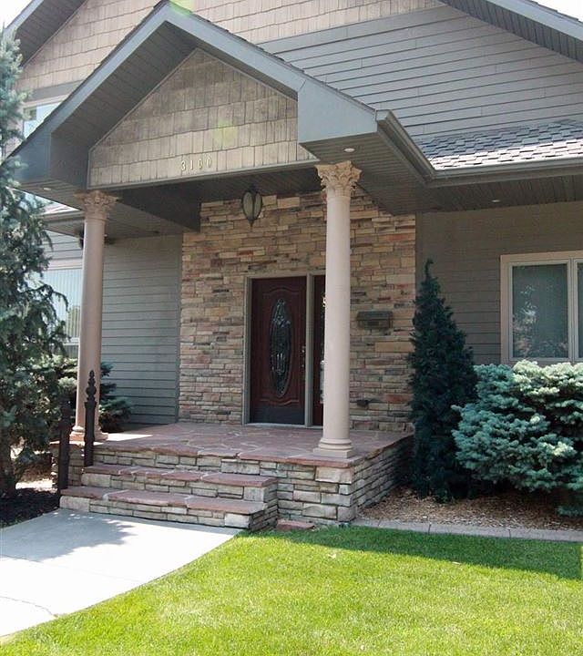 1st image of 3100 F Ave