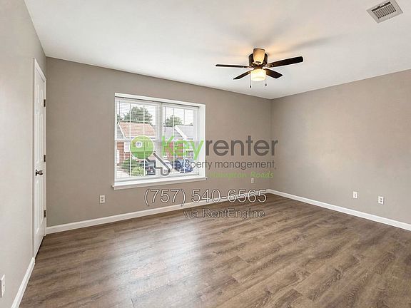 5th image of 810 Huntly Dr