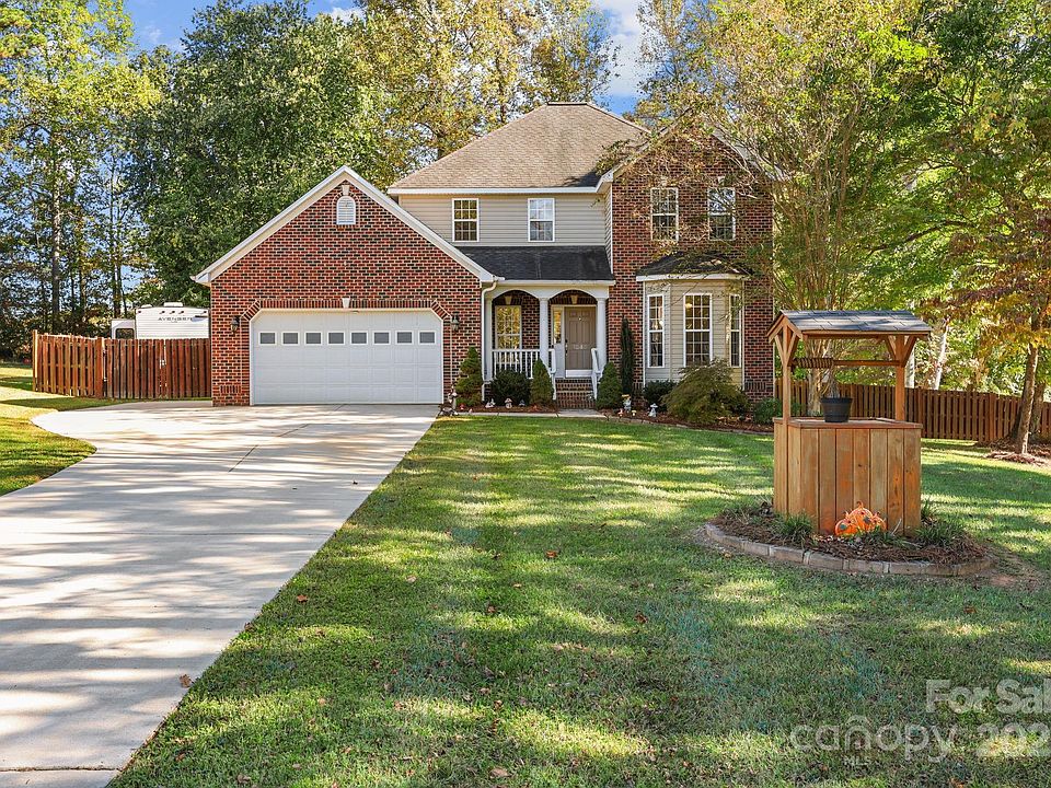 1st image of 1348 Greenheather Dr
