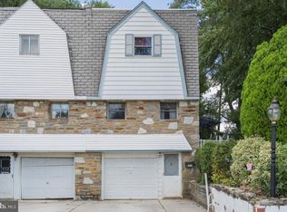 1911 Tomlinson Rd, Philadelphia, PA 19116