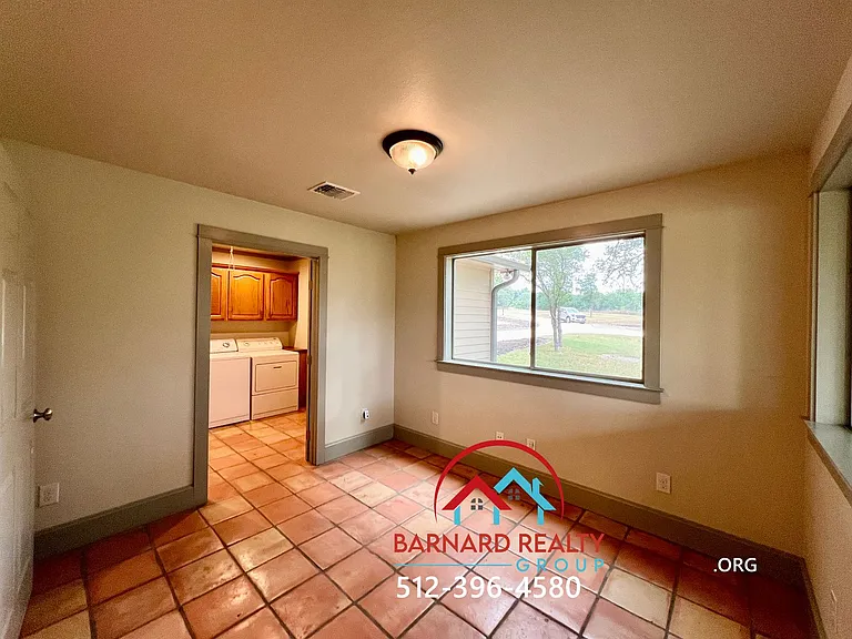 12365 FM 20 — Photo 13