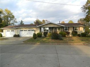 1012 Michael St, Perryville, MO 63775