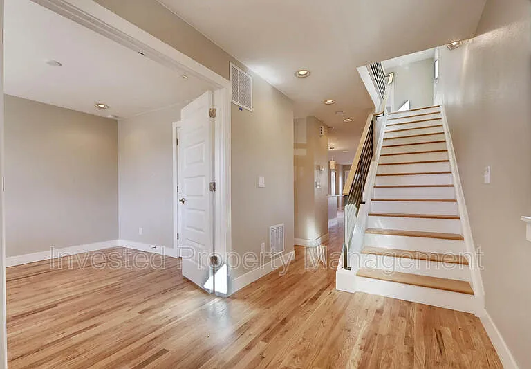 3344 N Williams St — Photo 2