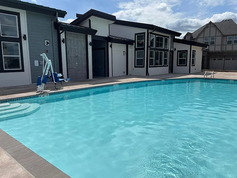 12949 SW Meadbrook Ln — Photo 70