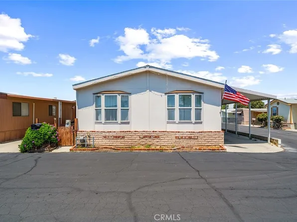 675 W Oakland Ave Space E2, Hemet, CA 92543