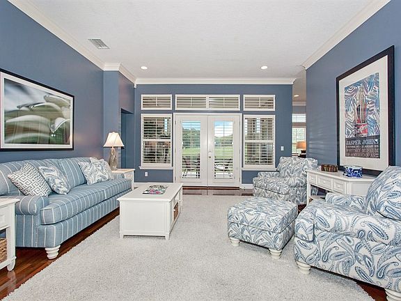 5th image of 228 Waters Edge Dr S