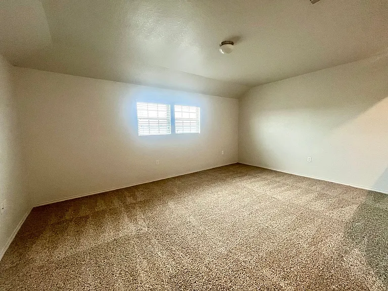 6011 Travis Smt — Photo 25